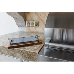 Plancha Atizar de 20X30cm Con Base de Madera y Agarraderas